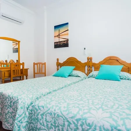 Juan Y Juani Lanzarote Wifi Free Арресифе